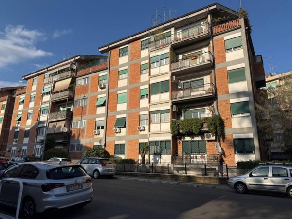 appartamento in vendita a Roma in zona Torrevecchia