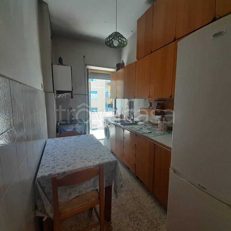 appartamento in vendita a Roma in zona Prenestino-Labicano