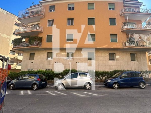appartamento in vendita a Roma in zona Parioli
