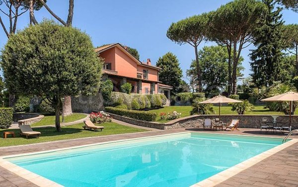 casa indipendente in vendita a Roma in zona La Storta