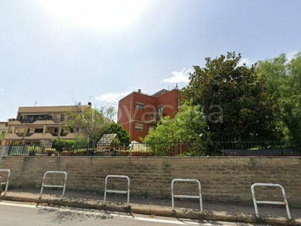 appartamento in vendita a Roma in zona Massimina/Casal Lumbroso