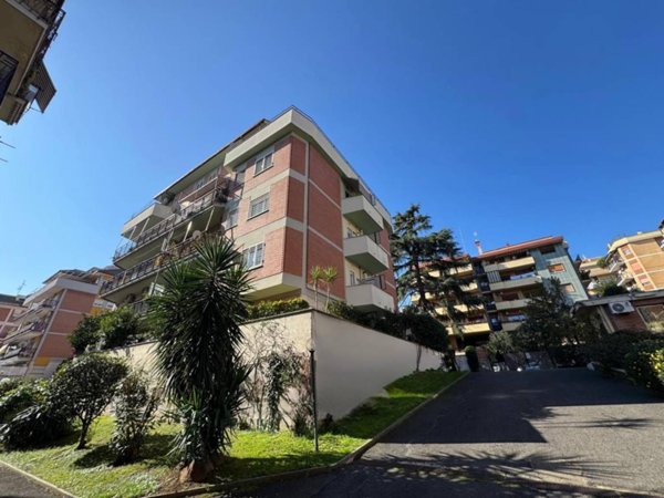 appartamento in vendita a Roma in zona Salario