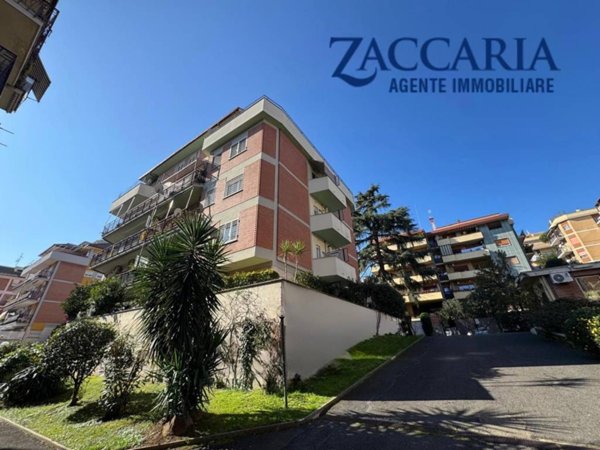 appartamento in vendita a Roma in zona Monte Sacro/Talenti