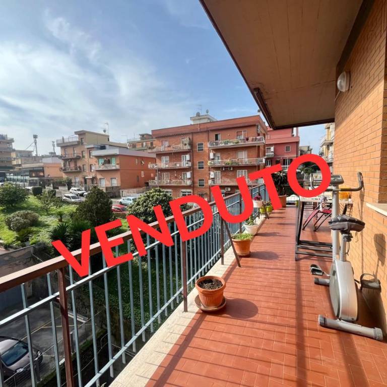 appartamento in vendita a Roma in zona Casalotti