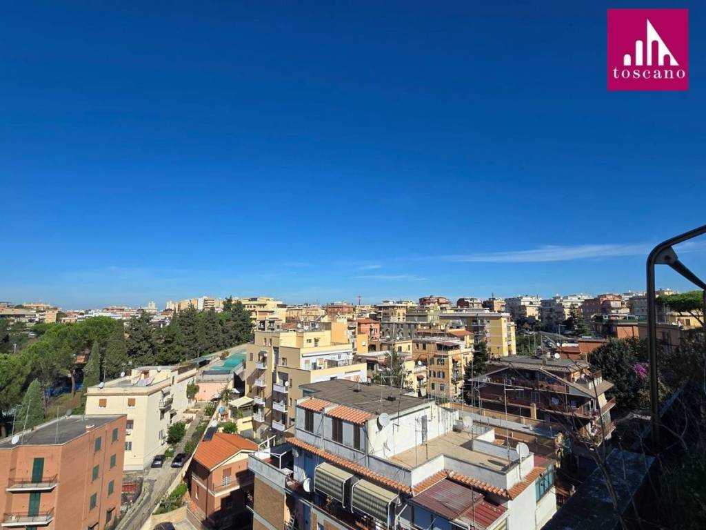 appartamento in vendita a Roma in zona Torrevecchia