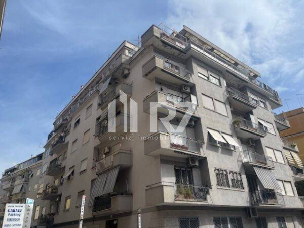 appartamento in vendita a Roma in zona Prenestino-Centocelle