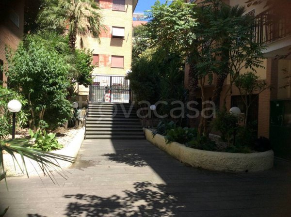 appartamento in vendita a Roma in zona Tomba di Nerone