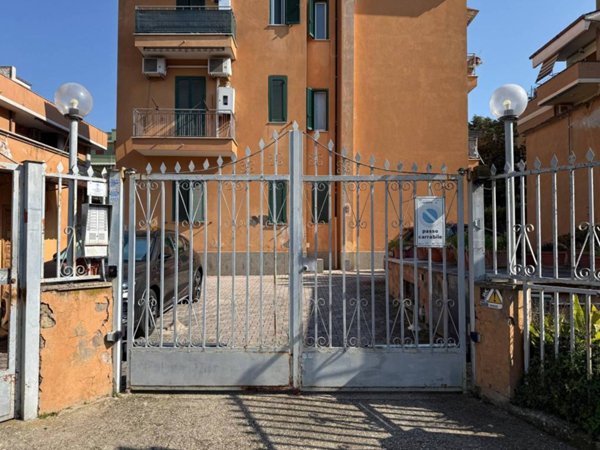 appartamento in vendita a Roma in zona Primavalle