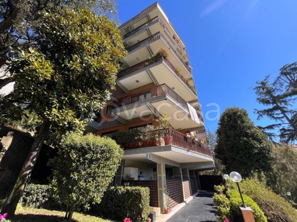 appartamento in vendita a Roma in zona Grottarossa