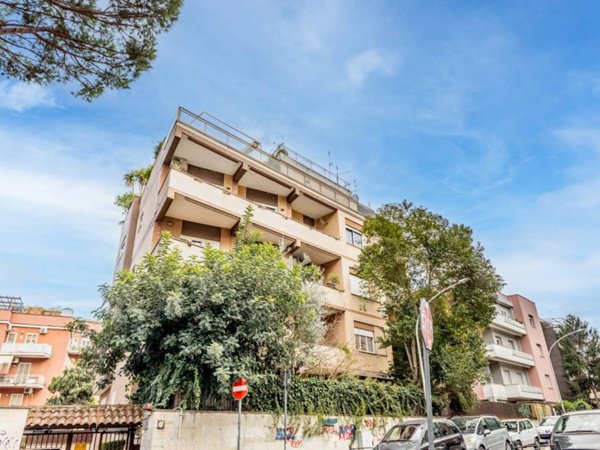appartamento in vendita a Roma in zona Monte Sacro/Talenti