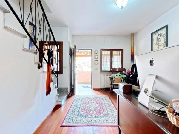 casa indipendente in vendita a Roma in zona Acilia