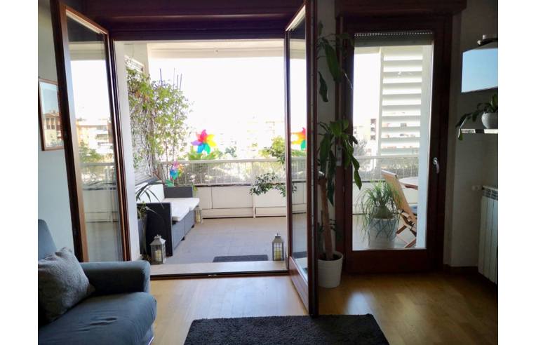appartamento in vendita a Roma in zona Fonte Laurentina