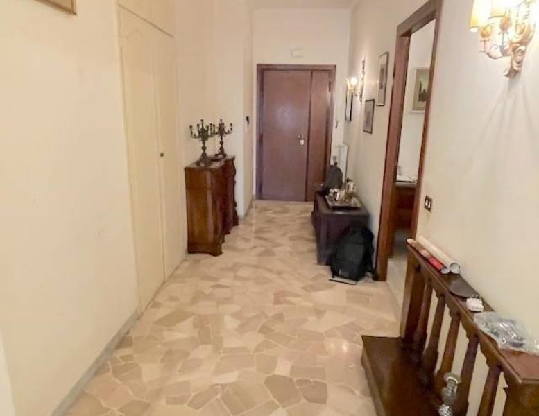 appartamento in vendita a Roma in zona Gianicolense