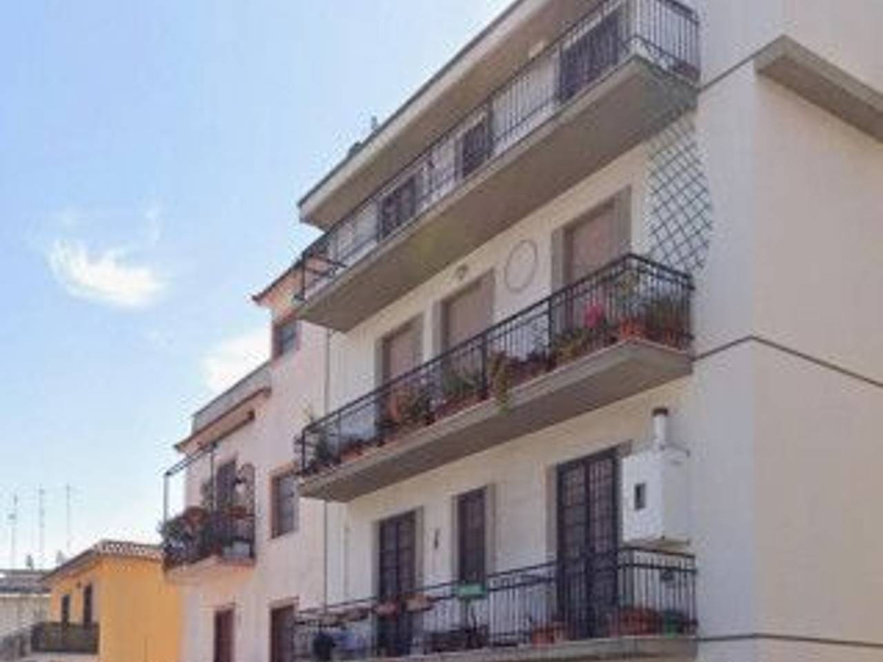 appartamento in vendita a Roma in zona Tor Bella Monaca