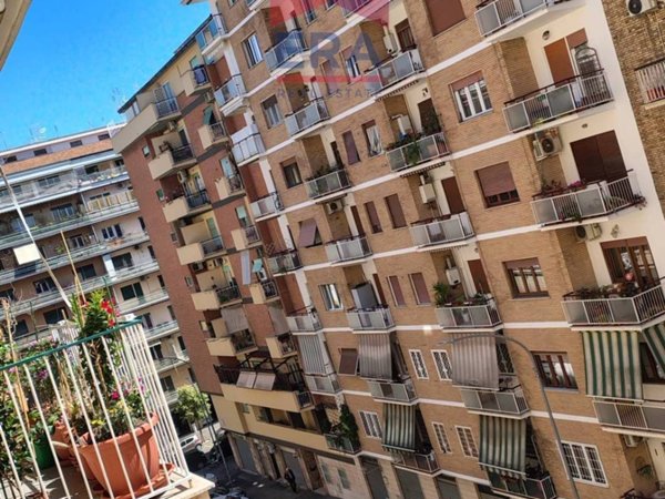 appartamento in vendita a Roma in zona Appio Latino
