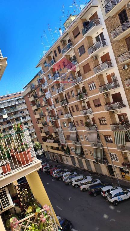 appartamento in vendita a Roma in zona Appio Latino