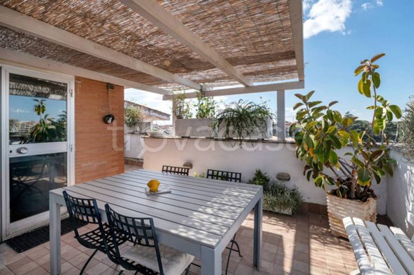 appartamento in vendita a Roma in zona Monte Sacro/Talenti