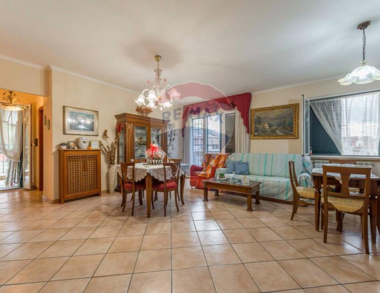 casa indipendente in vendita a Roma in zona Finocchio