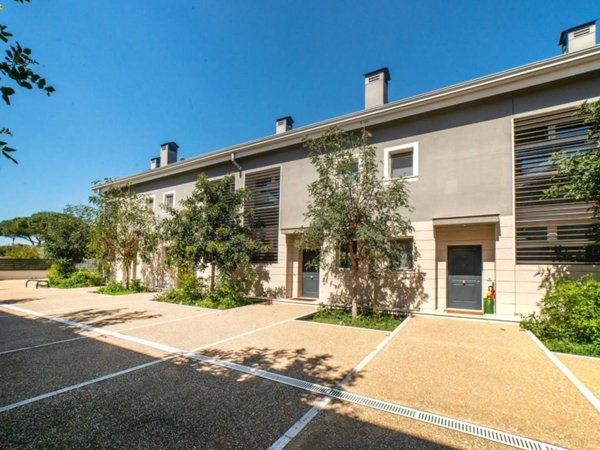 casa indipendente in vendita a Roma