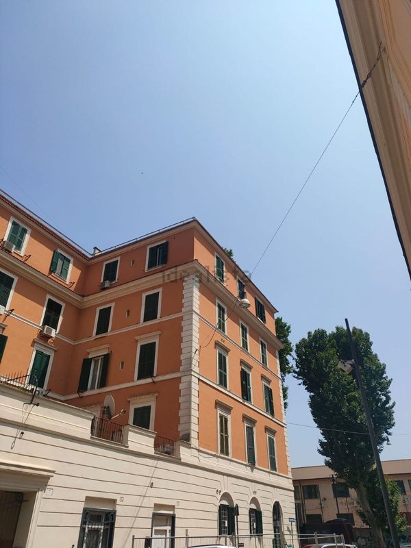 appartamento in vendita a Roma in zona Testaccio