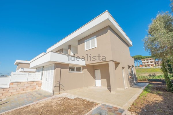 casa indipendente in vendita a Roma in zona Borghesiana