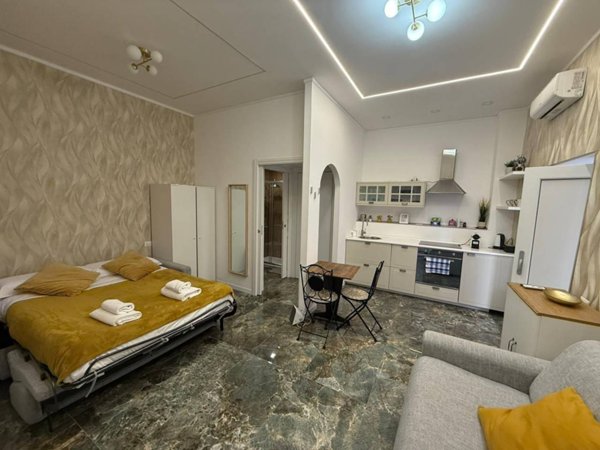 appartamento in vendita a Roma in zona Esquilino