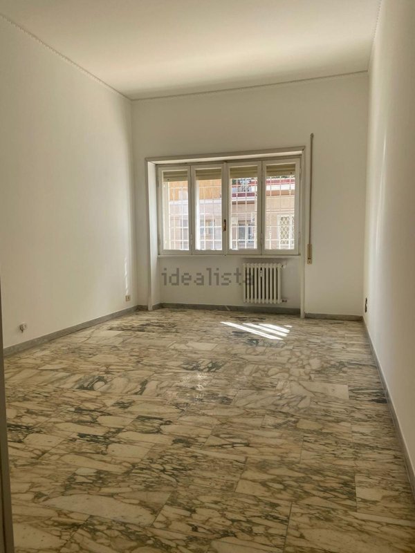 appartamento in vendita a Roma in zona Portuense