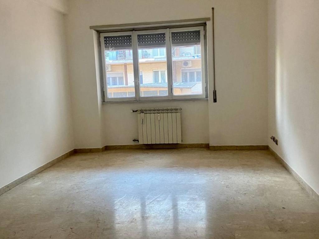 appartamento in vendita a Roma in zona Portuense