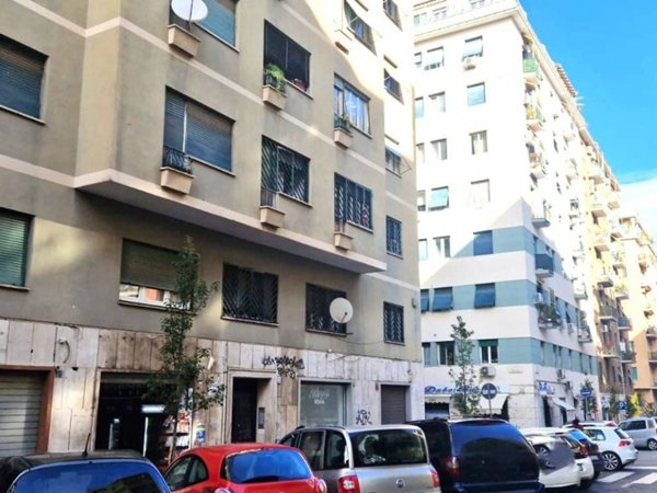 appartamento in vendita a Roma in zona Appio Latino
