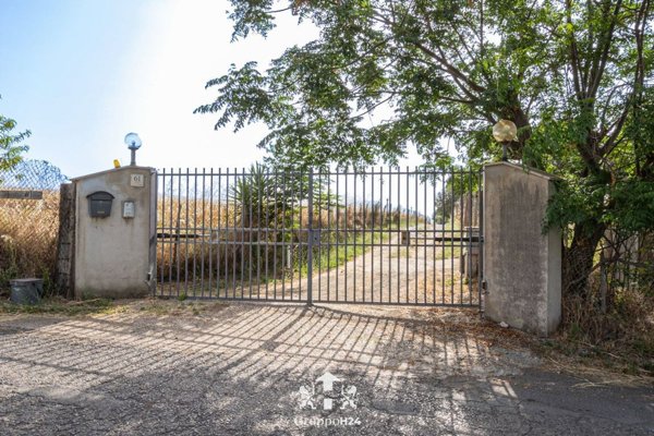 terreno edificabile in vendita a Roma in zona Castel di Leva