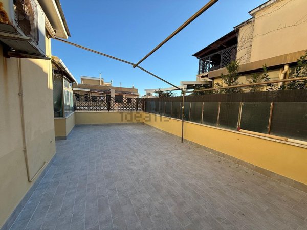 appartamento in vendita a Roma in zona Ostia