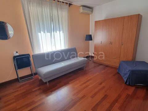 appartamento in vendita a Roma in zona Cinecittà