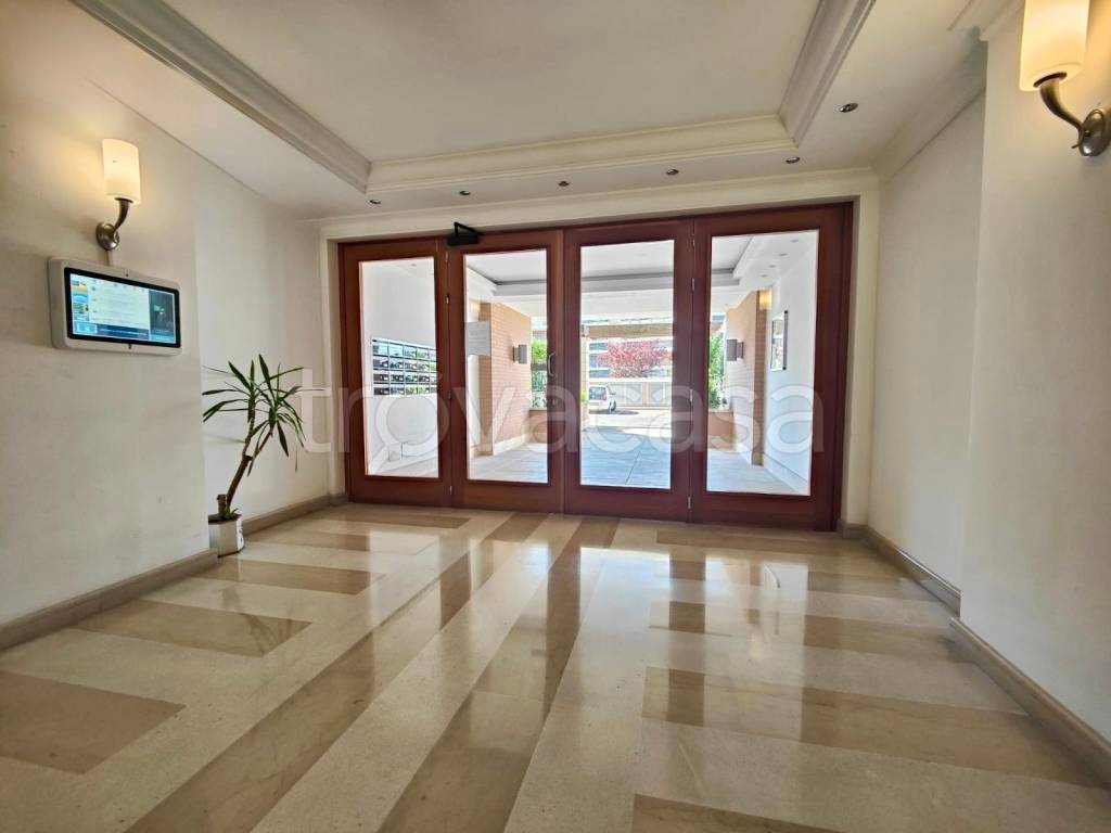 appartamento in vendita a Roma in zona EUR