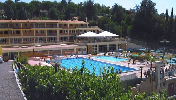 negozio in vendita a Roma in zona Salario