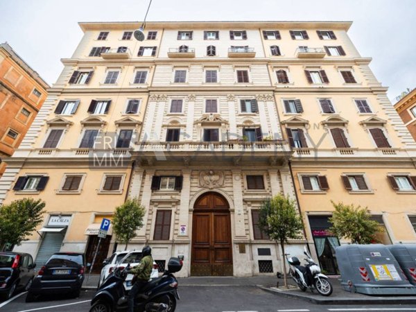 appartamento in vendita a Roma in zona Rione Prati
