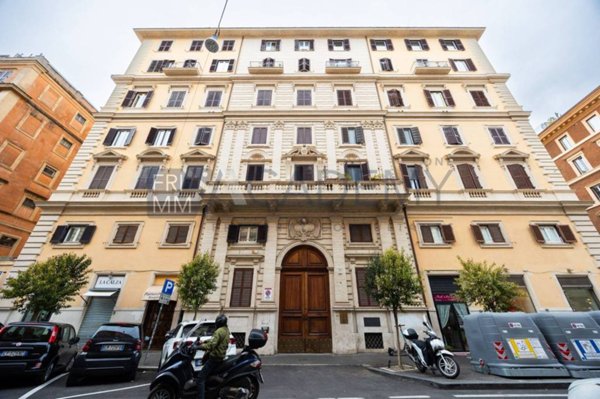 appartamento in vendita a Roma in zona Rione Prati