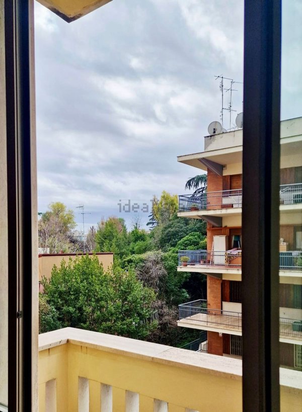 appartamento in vendita a Roma in zona Nomentano