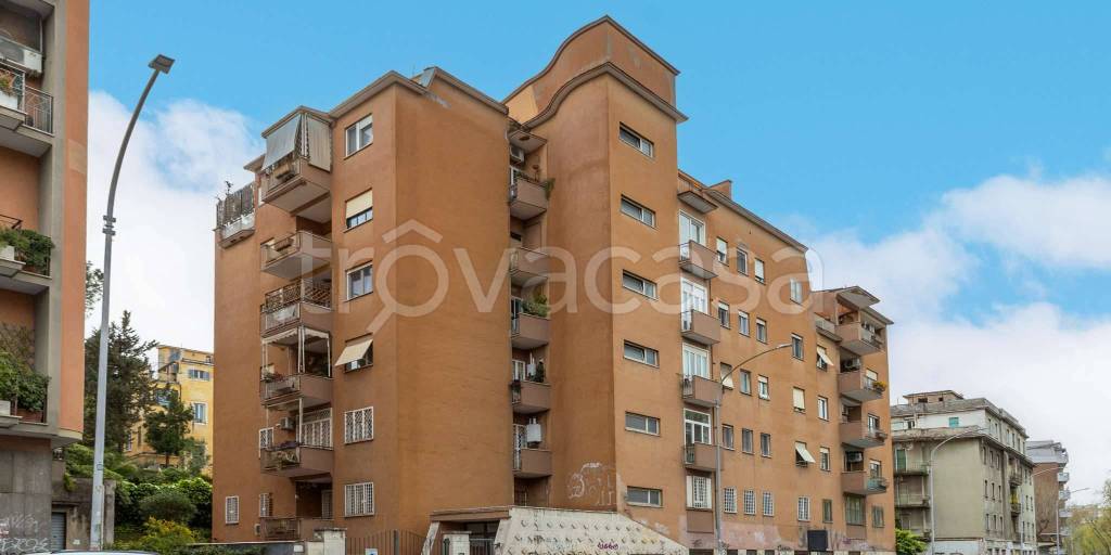 appartamento in vendita a Roma in zona Monte Sacro/Talenti
