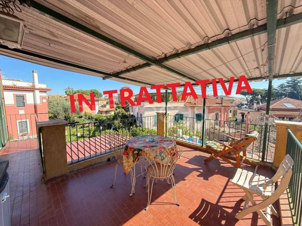 appartamento in vendita a Roma in zona Prenestino-Labicano