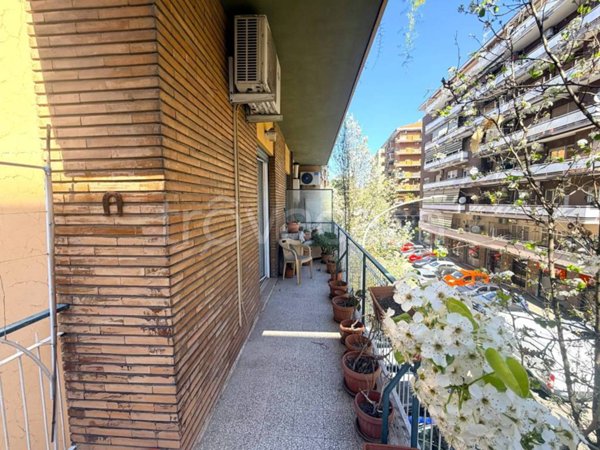 appartamento in vendita a Roma in zona Appio Latino