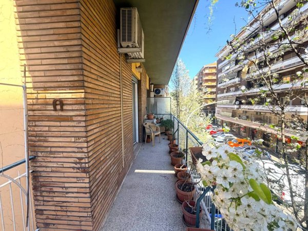 appartamento in vendita a Roma in zona Appio Latino