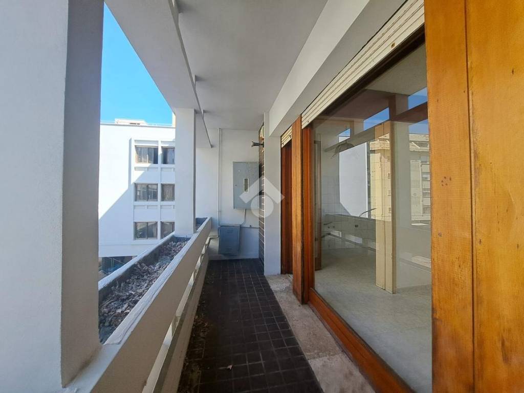 appartamento in vendita a Roma in zona Ostia