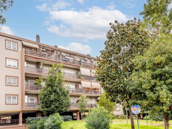 appartamento in vendita a Roma in zona Cinecittà