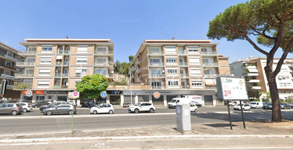 appartamento in vendita a Roma in zona Aurelio