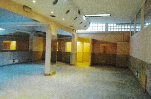 ufficio in vendita a Roma in zona Finocchio