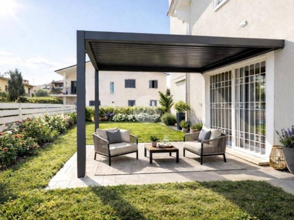 casa indipendente in vendita a Roma in zona Borghesiana