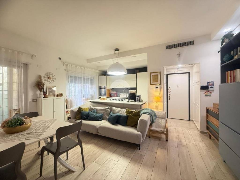 appartamento in vendita a Roma in zona Monte Sacro/Talenti