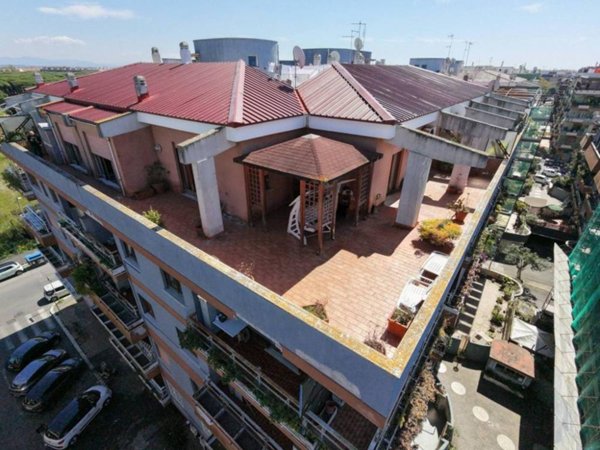 appartamento in vendita a Roma in zona Ostia