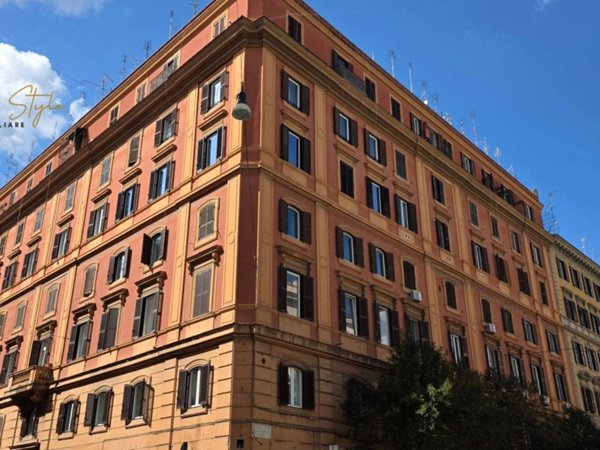 appartamento in vendita a Roma in zona Rione Prati
