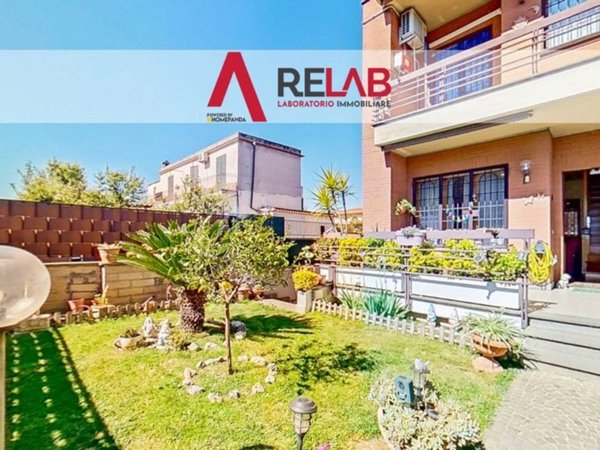 casa indipendente in vendita a Roma in zona Casal Morena